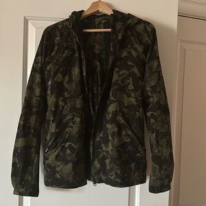 Lululemon waterproof jacket. Size 6